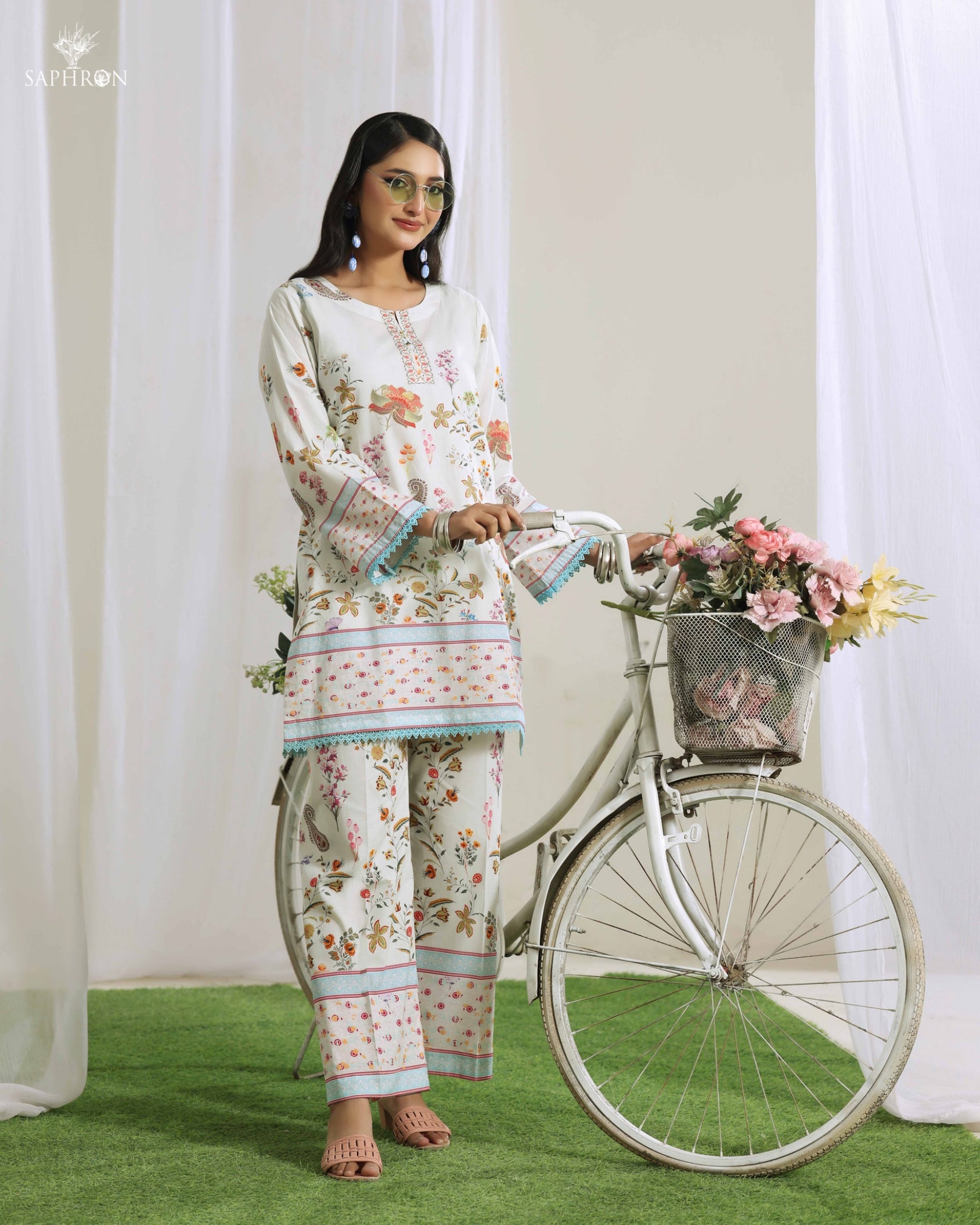 White Blossom Co-Ord Set – Fit&Fabric_wear